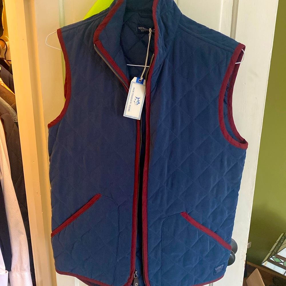 Southern Tide Field Vest